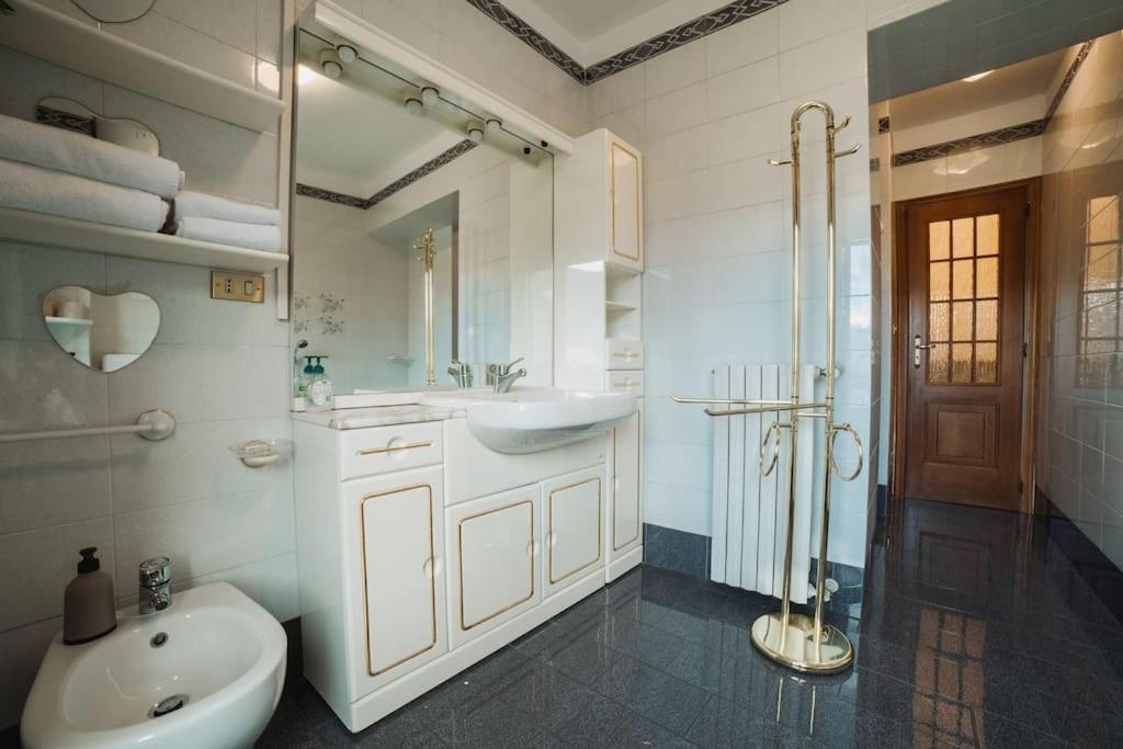 Appartement Neblou à Aoste Extérieur photo